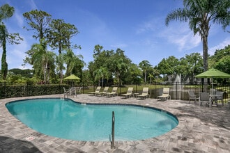 Building Photo - Boulevard