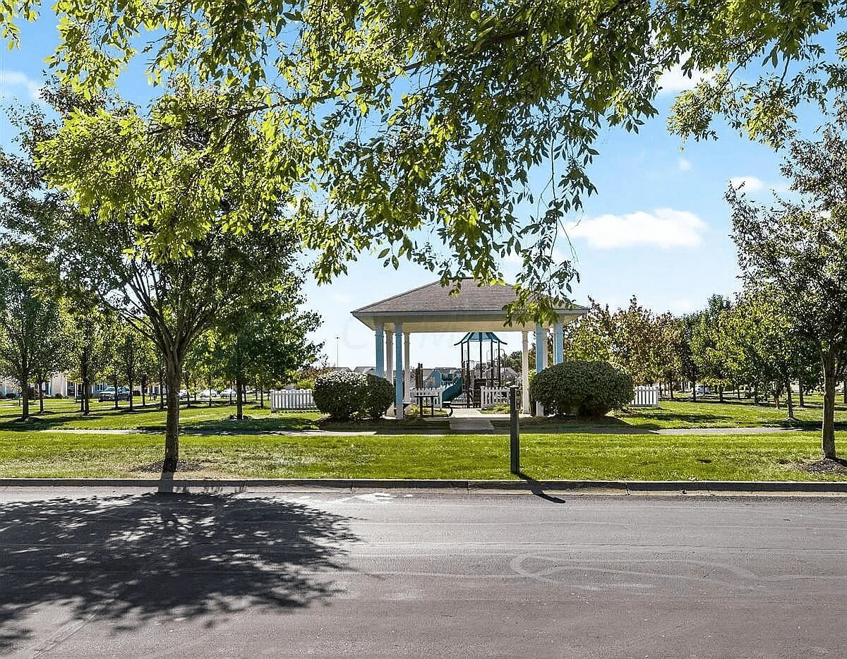 Building Photo - 1415 Bloomington Blvd
