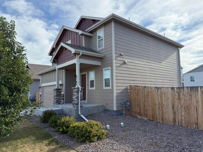 Building Photo - 6165 Shavers Dr