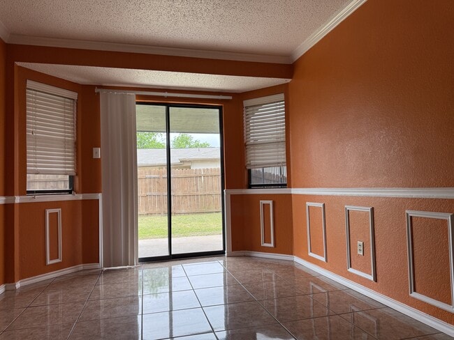 Building Photo - 2506 Boyd Ave