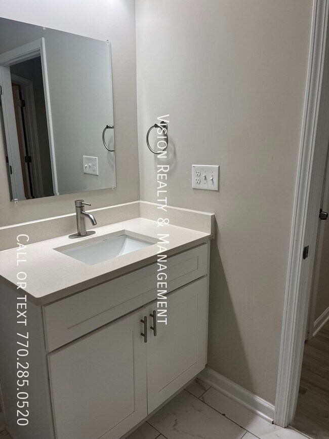 Building Photo - 8336 Triple Crown Dr