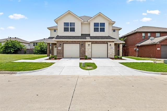 Building Photo - 2308 Bloomfield Dr