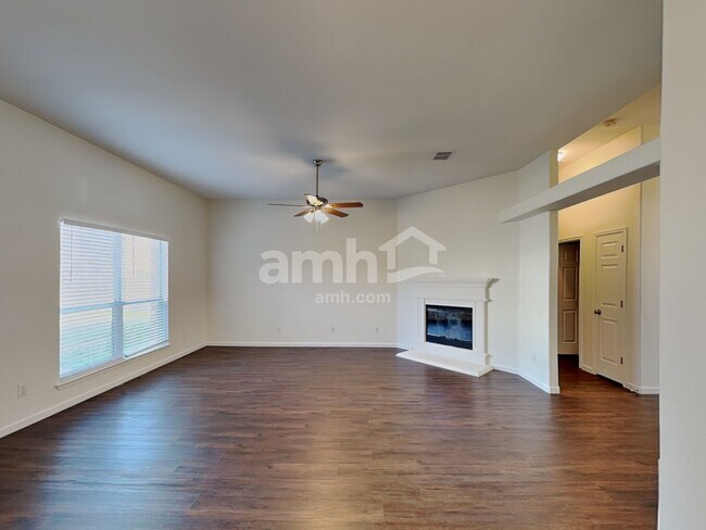 Building Photo - 209 Wenrick Dr