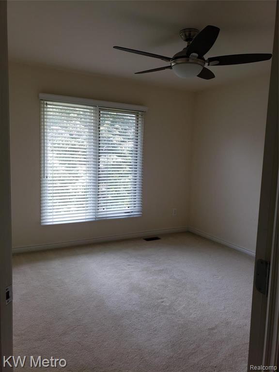 Building Photo - 1227 Letica Dr