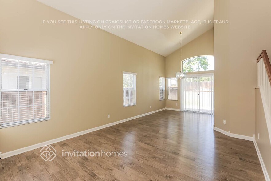 Building Photo - 22790 Downing St