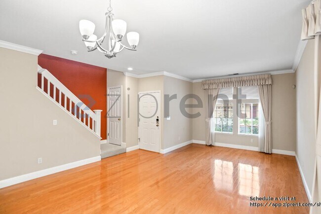 Building Photo - 1701 Feasel Ct