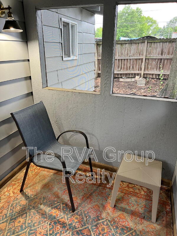 Building Photo - 2517 Haden Ave