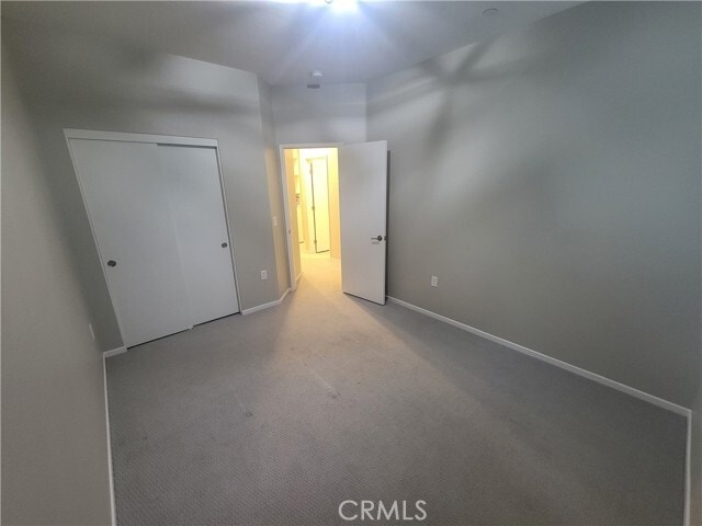 Building Photo - 5464 Seacliff Pl