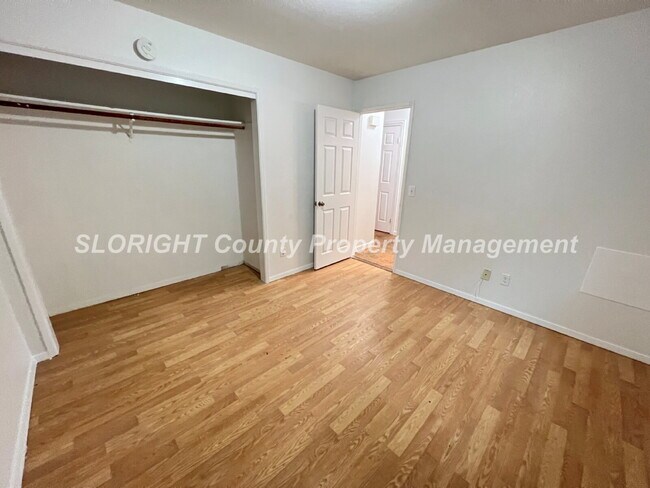 Building Photo - AVAILABLE MAY - Updated Home in Atascadero - 3 Bedroom / 2 Bathroom