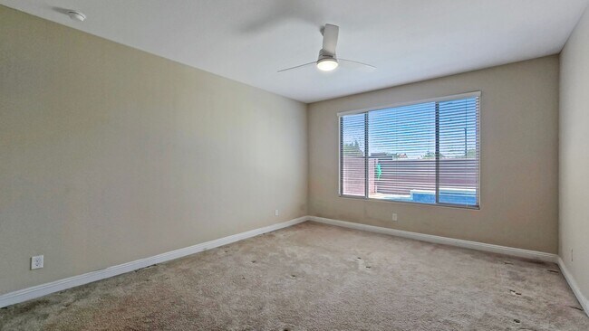 Building Photo - Private Pool in excellent newer neighborhood!