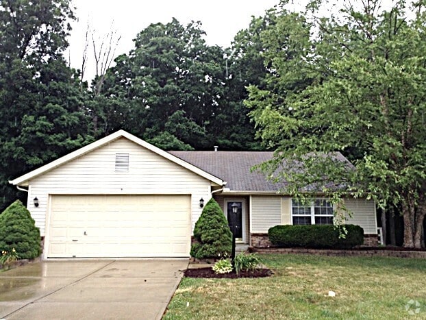 Building Photo - 3915 Little Creek Dr