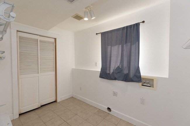 Building Photo - Updated North Spokane Home for Rent