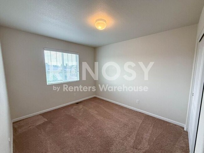Building Photo - Spacious 4-Bedroom Home with Open Floor Plan and Large Backyard in Thornton