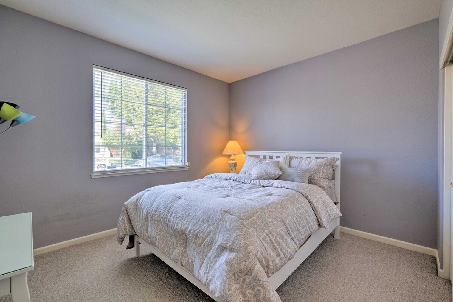 Building Photo - 264 Ridgeview Dr