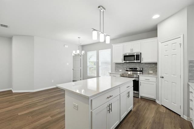 Building Photo - 212 Wayside Ct