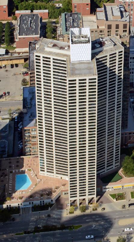 Building Photo - 1134 S Michigan Ave