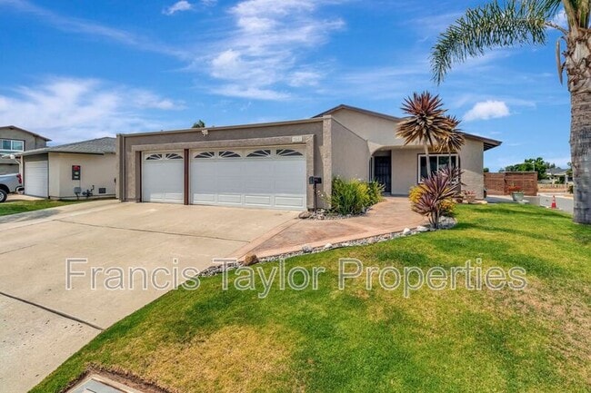 Building Photo - 568 Larchwood Dr