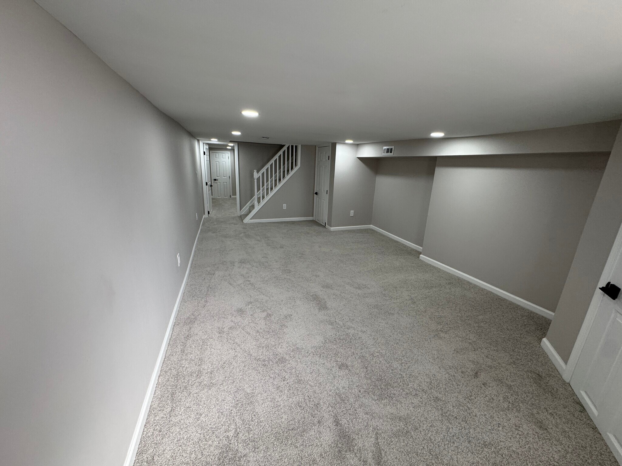 Building Photo - 1106 S Carey St