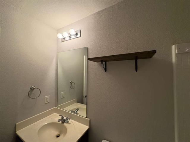 Building Photo - 3018 Pinyon Pl