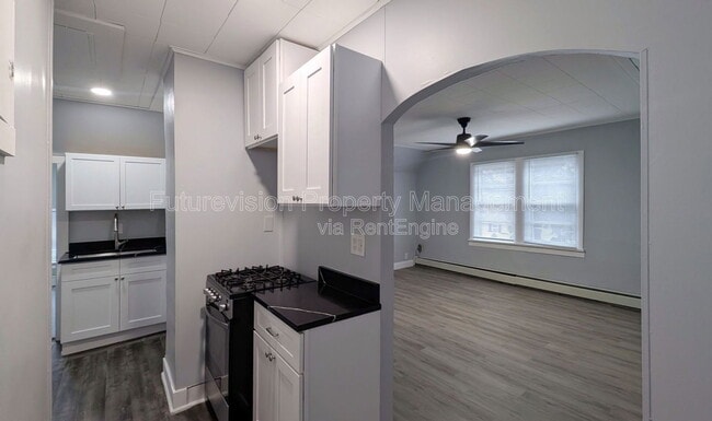 Building Photo - 1405 Connor Ave