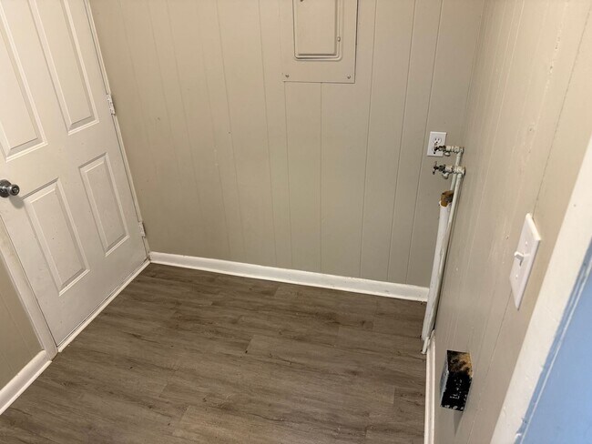 Building Photo - 3113 Curtis St