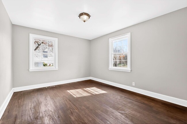 Building Photo - Newly Renovated Single-Family Home!