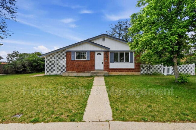 Building Photo - 10712 Loren Ln