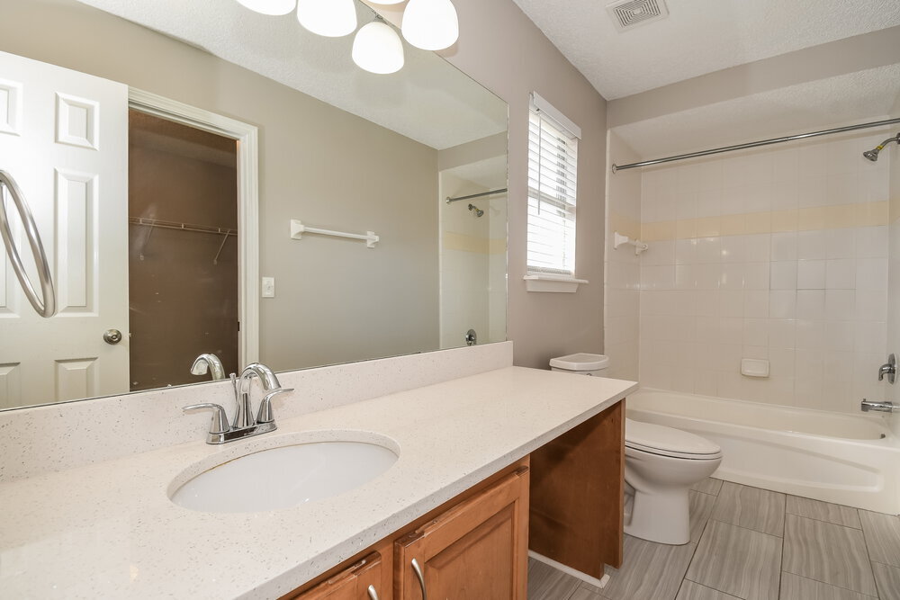 Building Photo - 3664 Arava Dr