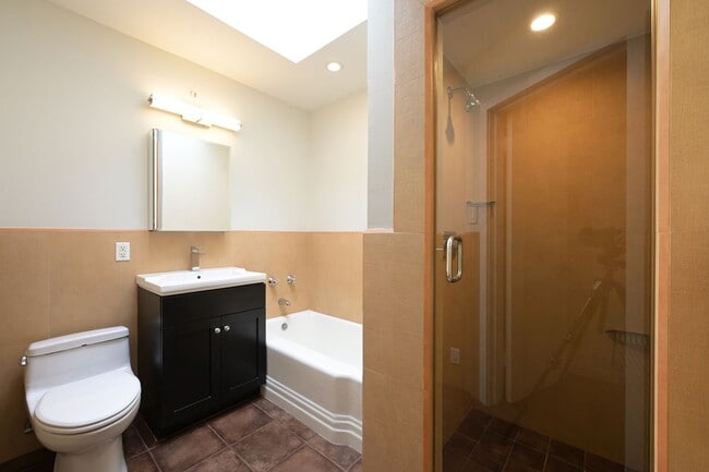 Building Photo - 4058 20th St