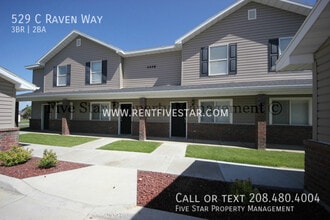 Building Photo - 529 Raven Way
