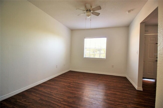 Building Photo - 555 Flemming Way