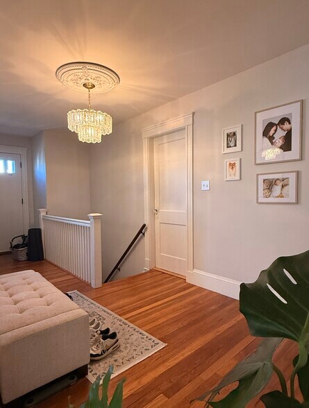 Building Photo - 23 Matchett St