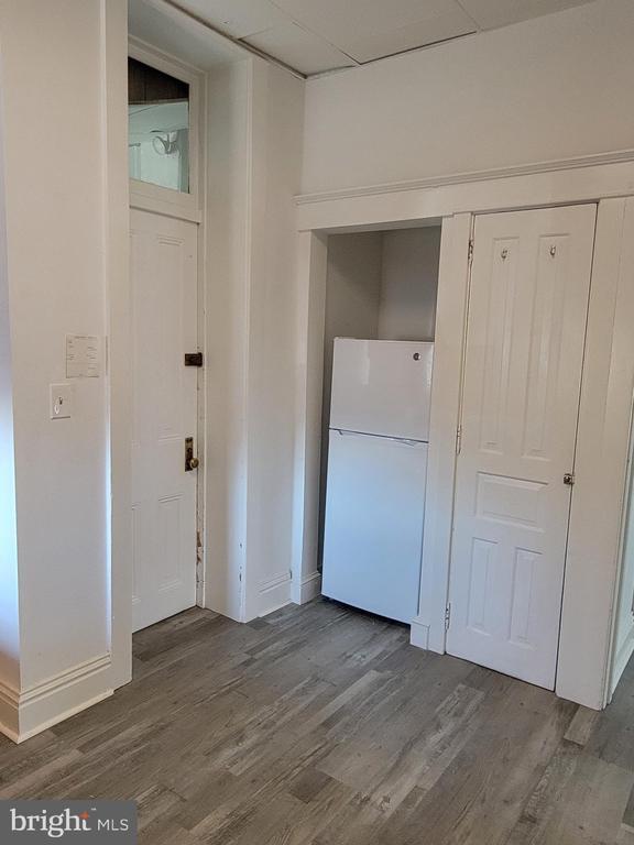 Building Photo - 1801 S Main St