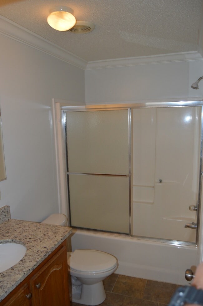 Building Photo - 118 Grain Dr