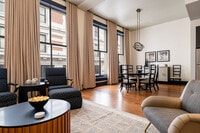 Building Photo - 1011 Canal St