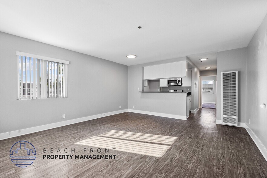 Building Photo - Arriba Apartments