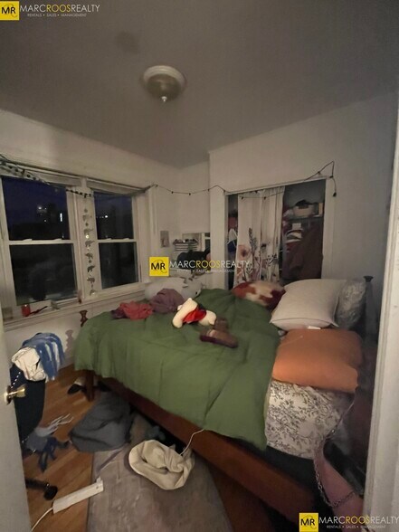 Building Photo - 100 Saint Marys St