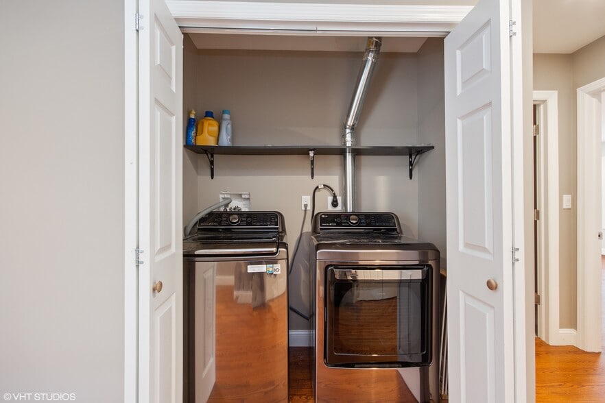 2nd Floor Washer + Dryer - 275 croton dam road