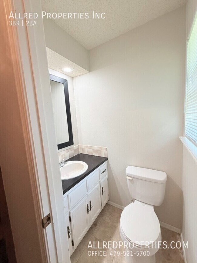 Building Photo - 2607 Purdue Cir