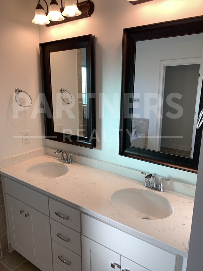 Building Photo - 5812 Blevins Cir