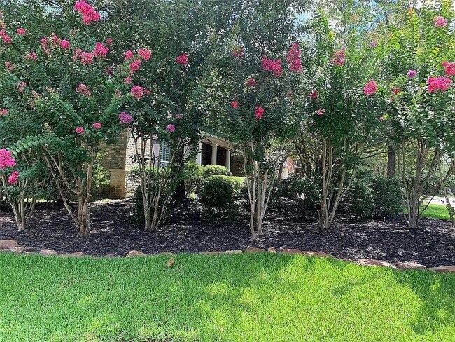 Building Photo - 106 Cezanne Woods Dr