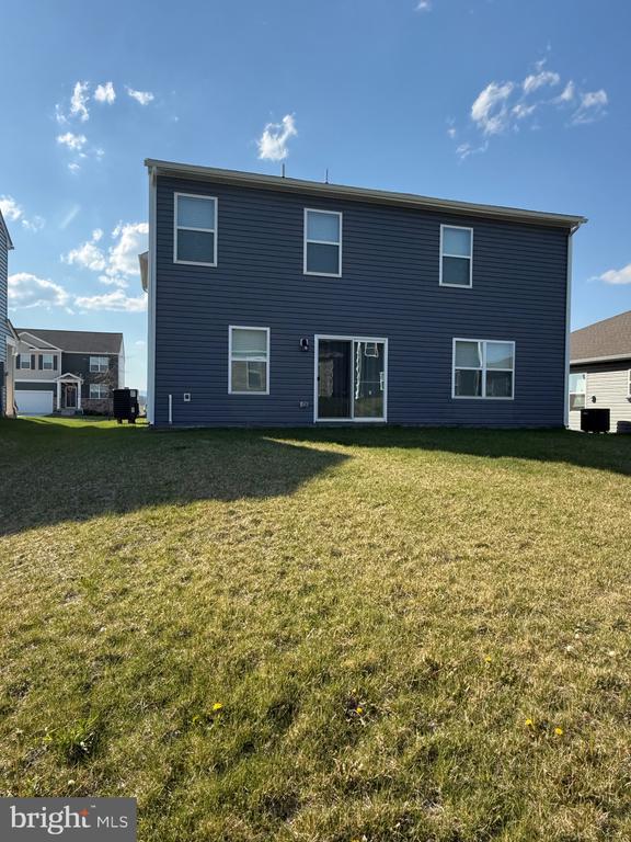 Building Photo - 115 Grasmere St