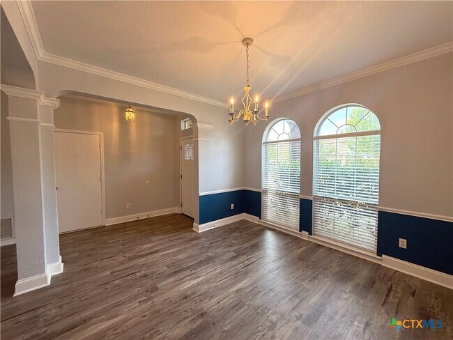 Building Photo - 106 Snake Dance Dr