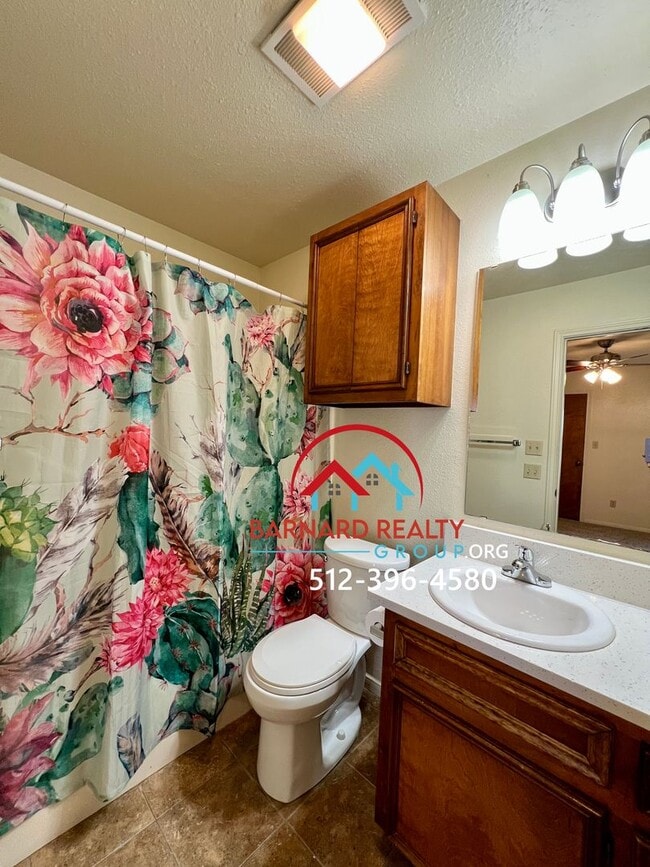 Building Photo - 1404 Earle St