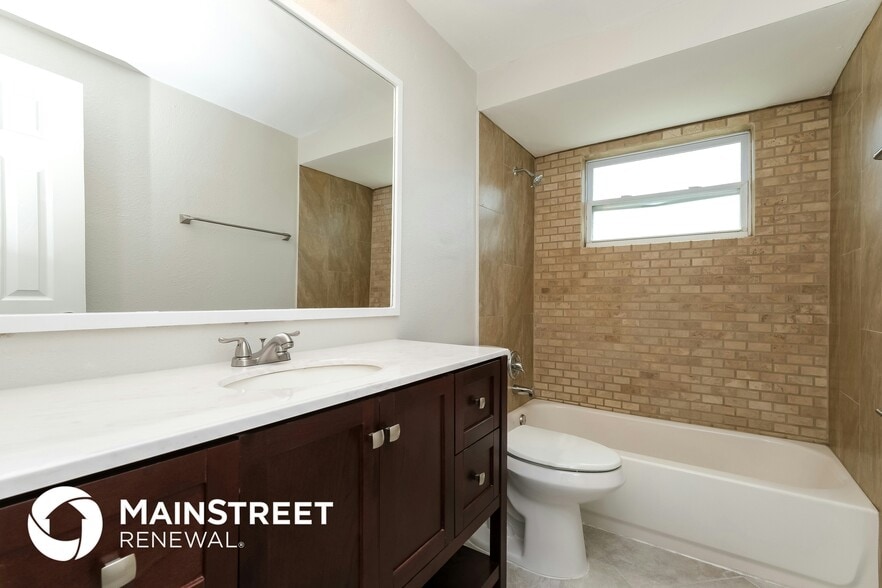 Building Photo - 3415 Rosefield Dr