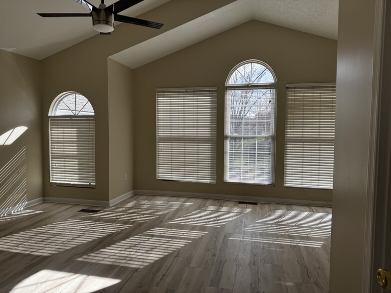 Master Bedroom 1 - 855 S Grant St