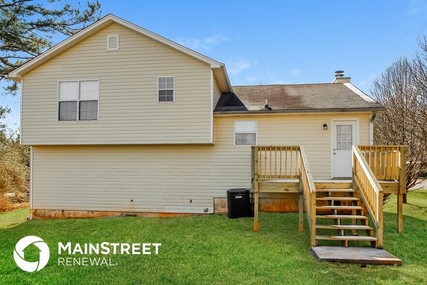 Building Photo - 34 Canter Ln