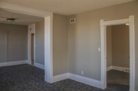 Building Photo - Pistachio Rentals (1618 Martha St)