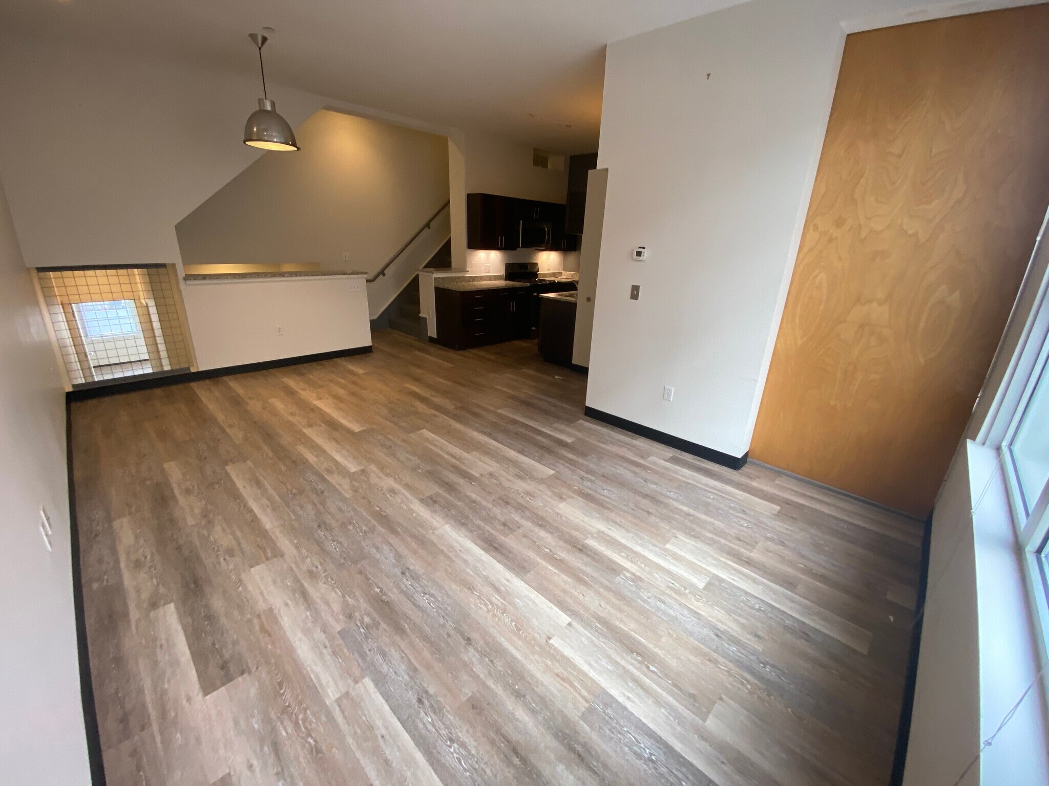 Building Photo - 147 E Berkeley St