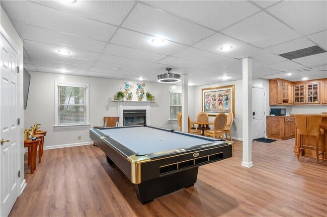 Building Photo - 460 Peyton Rd SW